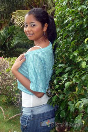 123614 - Yessika Age: 36 - Colombia