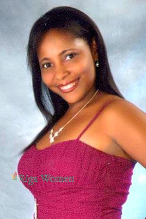 139642 - Magnolia Age: 50 - Colombia