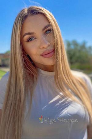 226372 - Oleksandra Age: 27 - Ukraine