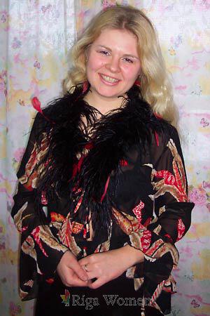 64924 - Anna Age: 30 - Belarus