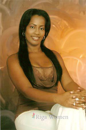 83578 - Maria Isabel Age: 31 - Colombia